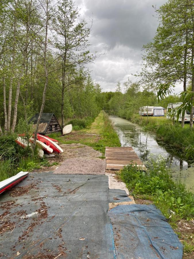 Blokhut De Westereen De Falom Exterior photo